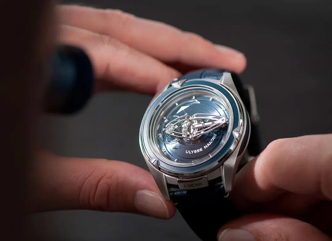品質檢測交付 - Ulysse Nardin 維修完成品質檢測